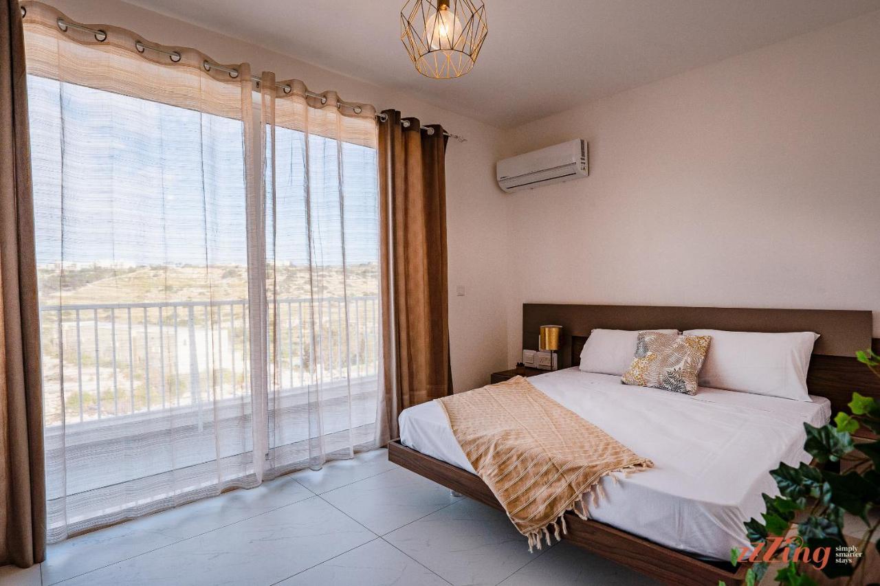 Ferienwohnung Insta Worthy Gorgeous Seaview Penthouse St. Paul's Bay Exterior foto
